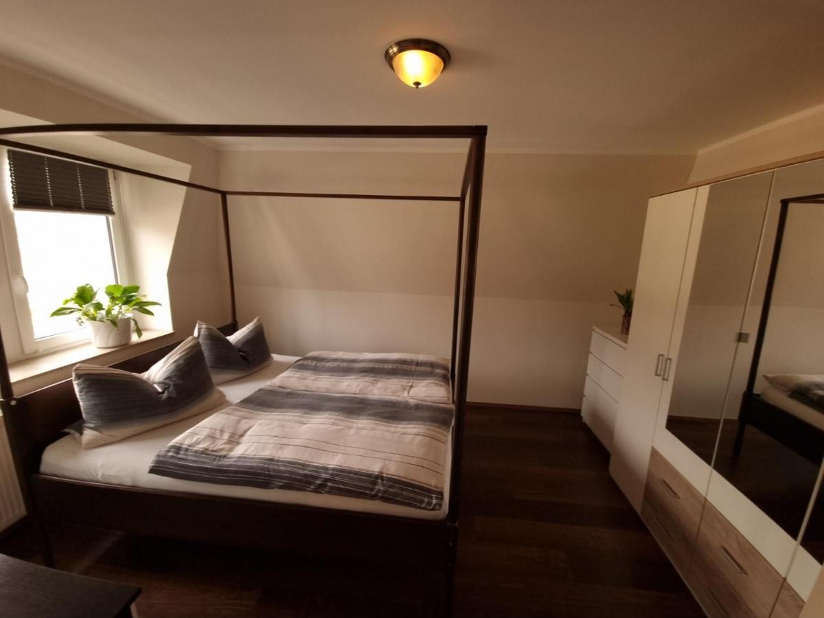 Ferienwohnung Elbhangblick - Fur 2 Personen Dresden Exterior photo